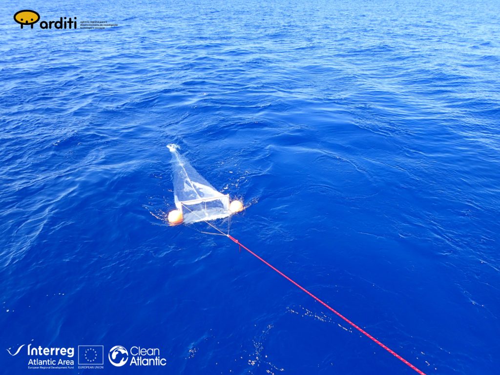 Monitoring floating marine litter
