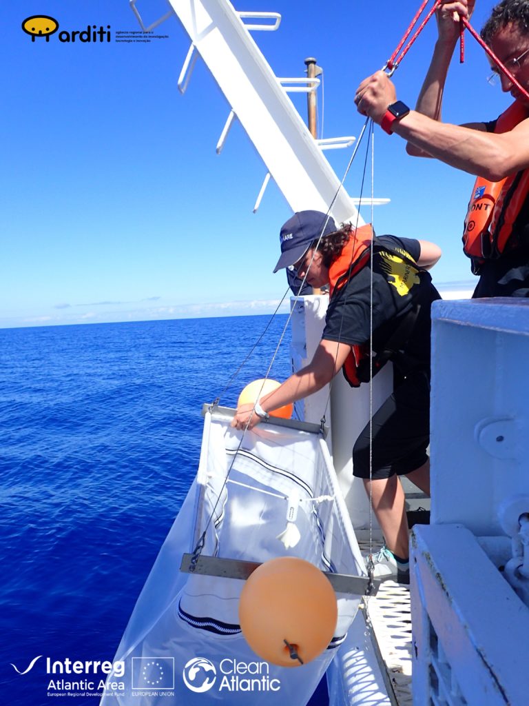 Monitoring floating marine litter